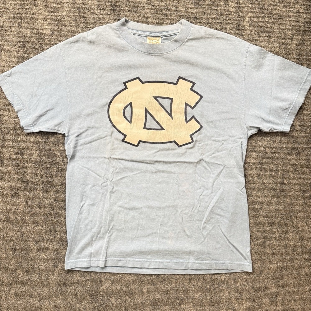 Vintage 2000s North Carolina Tar Heels T-Shirt Large Blue UNC University College